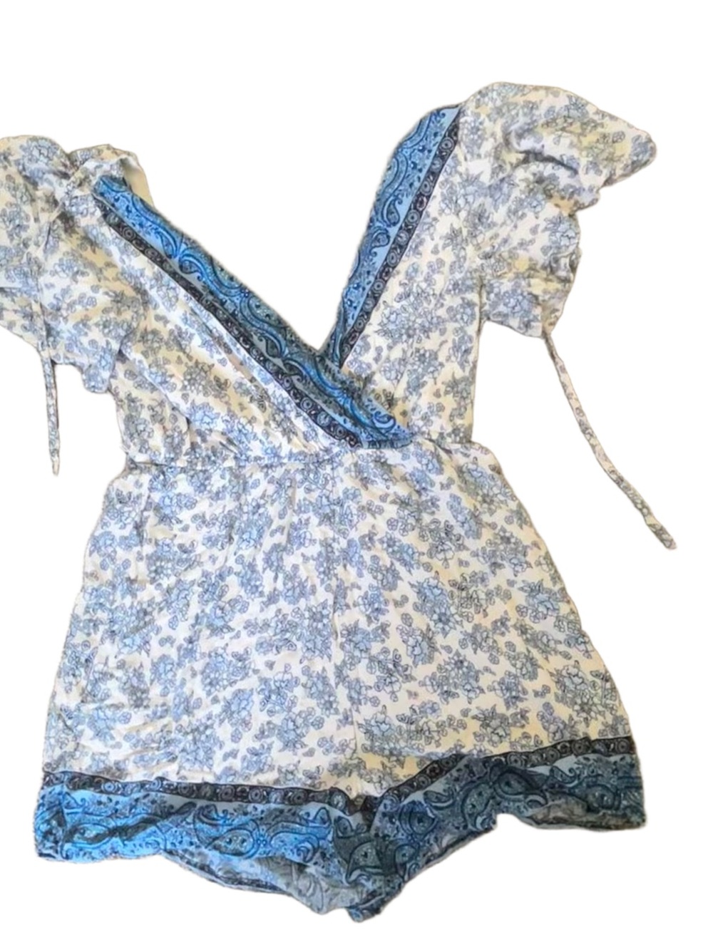 Francesca's Collections Blue & White Floral Wrap Romper